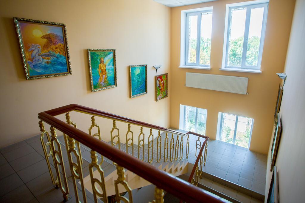 Art Hotel Izmail Exterior photo